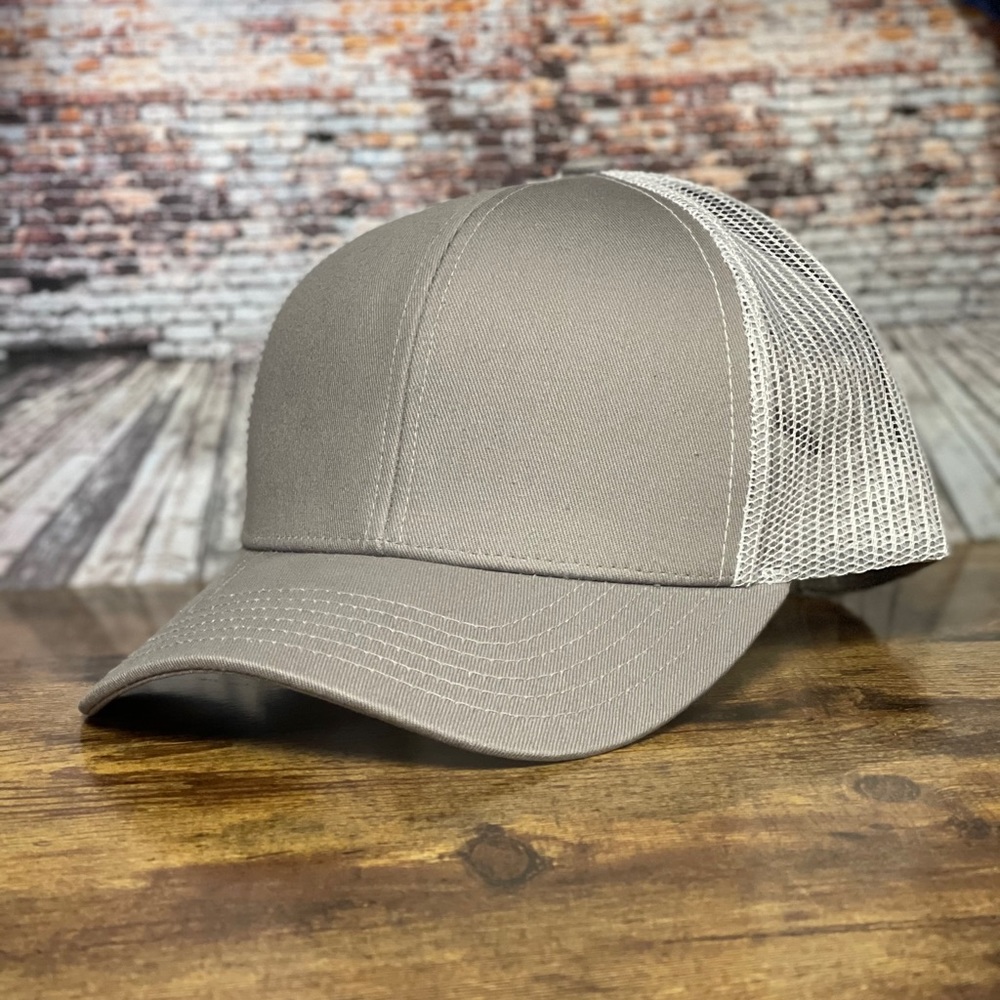 Outdoor cap MB-600 lot of 10 caps!